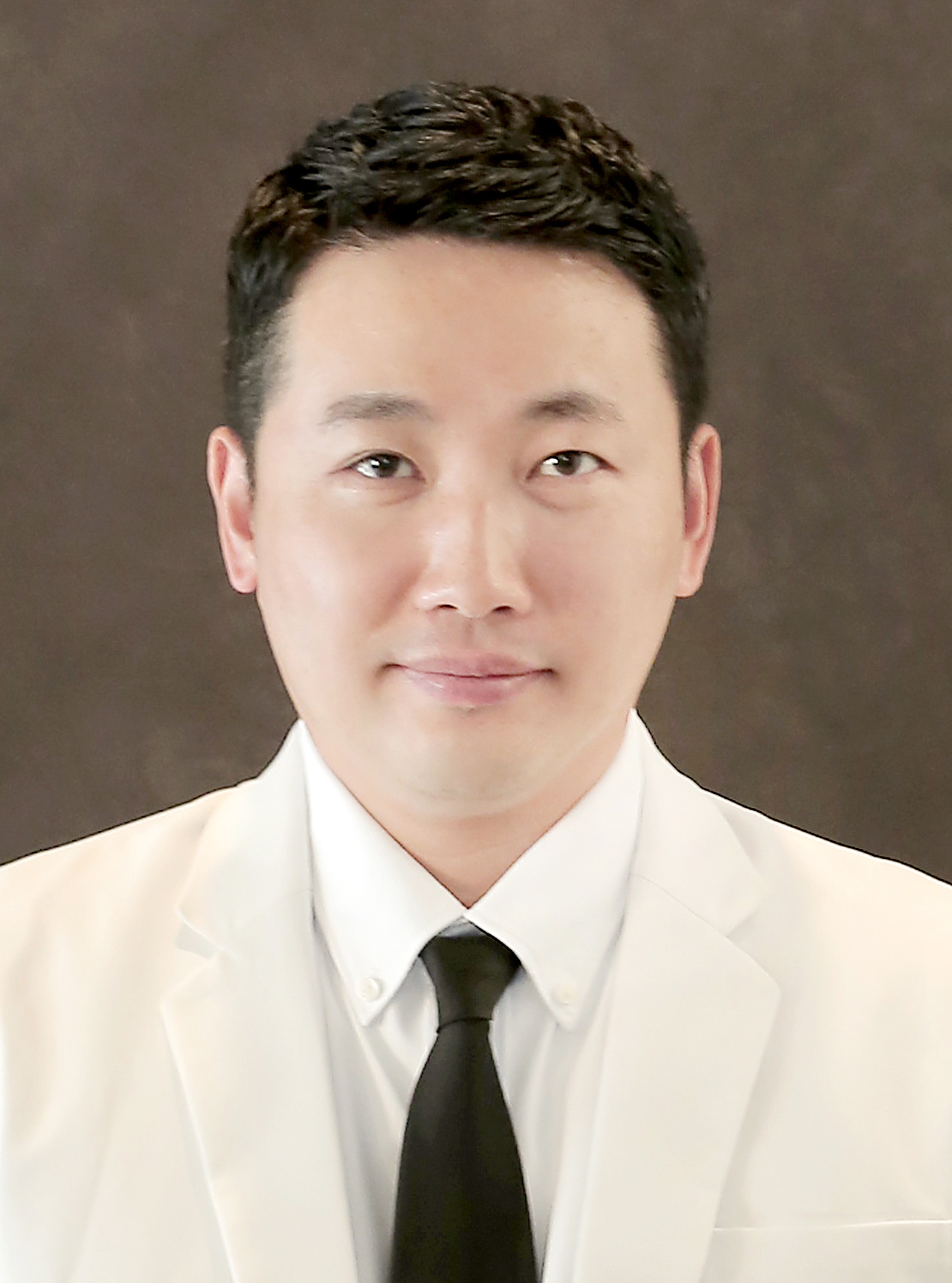 김비오 교수